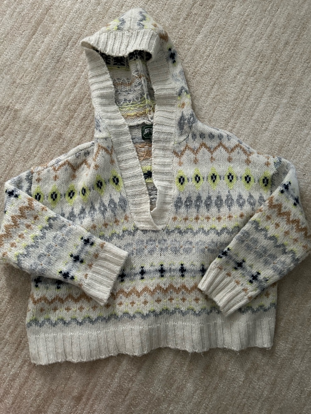 American Eagle V-Neck Sweater with hood in Ivory, Gray, Tan, and Lime